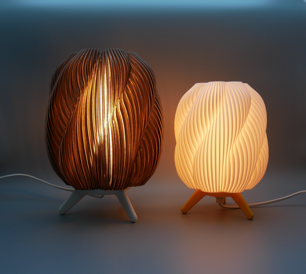 The striped swirl lamp